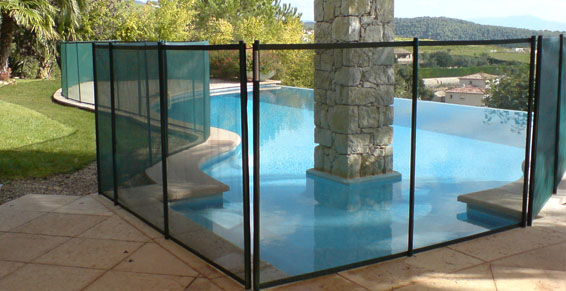 Barriere de piscine filet Poolgarde - Irrijardin