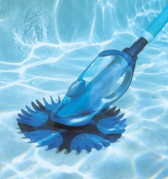robot piscine a aspiration