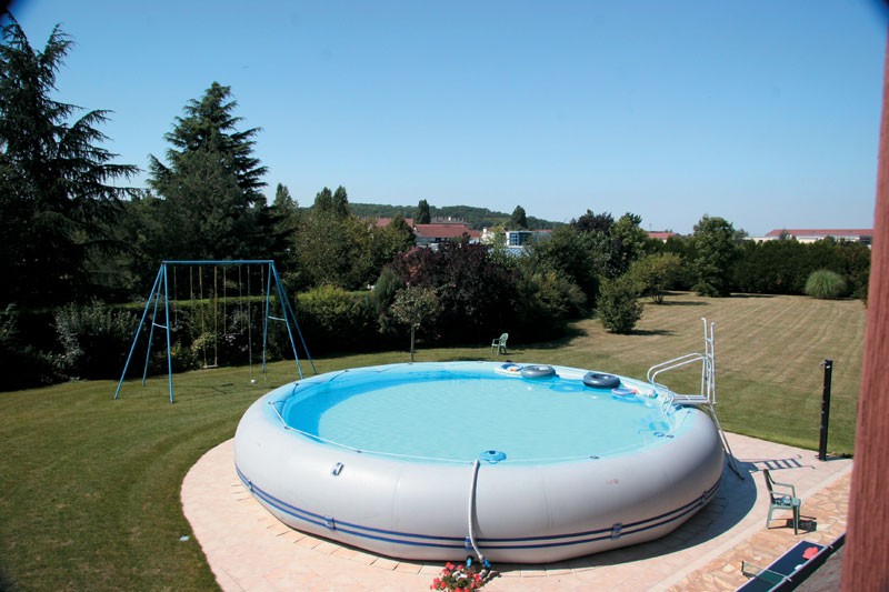 piscine gonflable zodiac